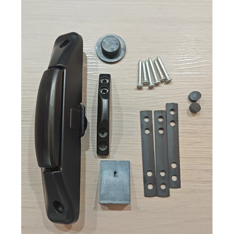 Sliding handle lock